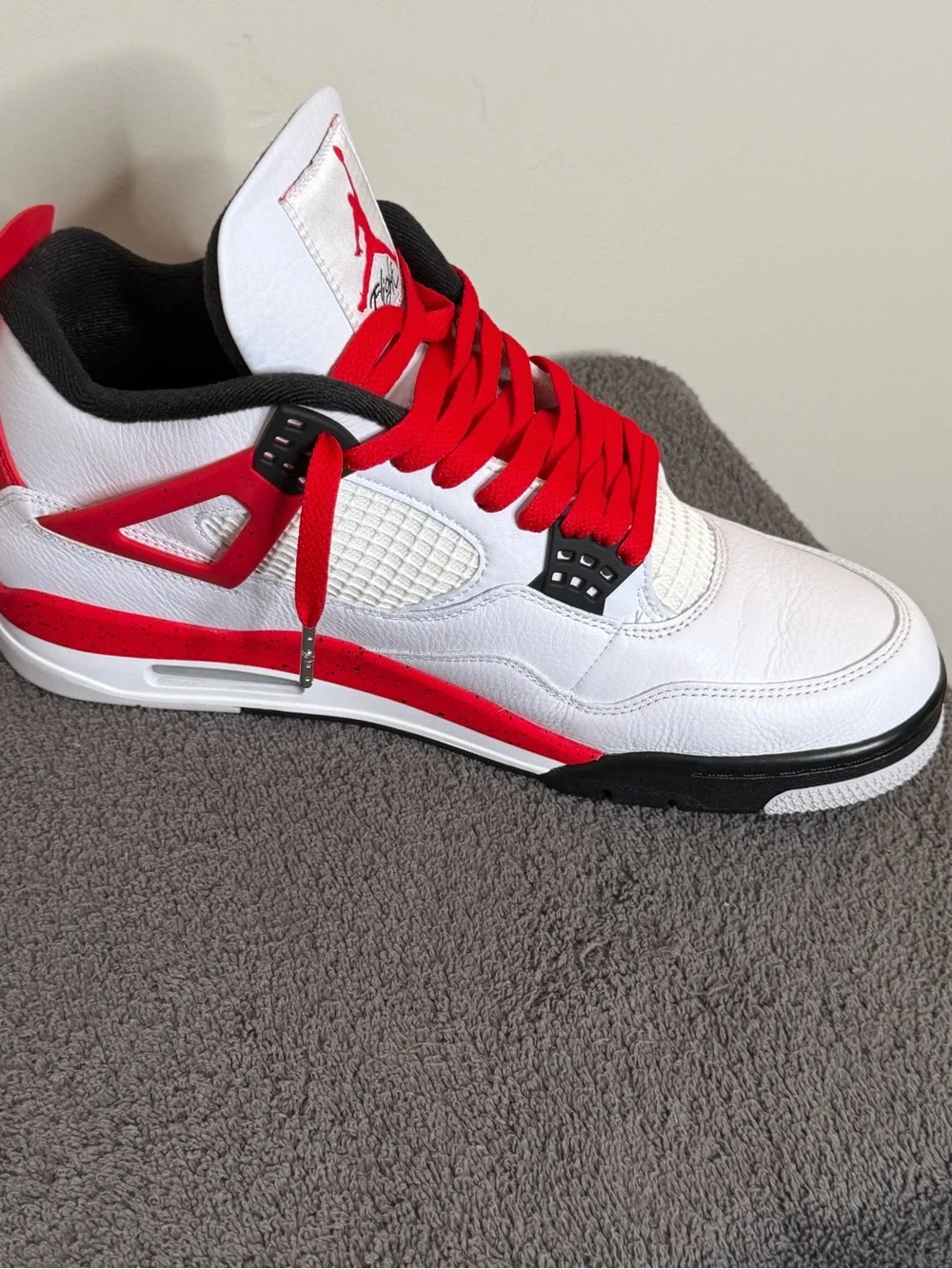 Nike Air Jordan 4 Retro “Red Cement” White Fire Red Black men’s size 11